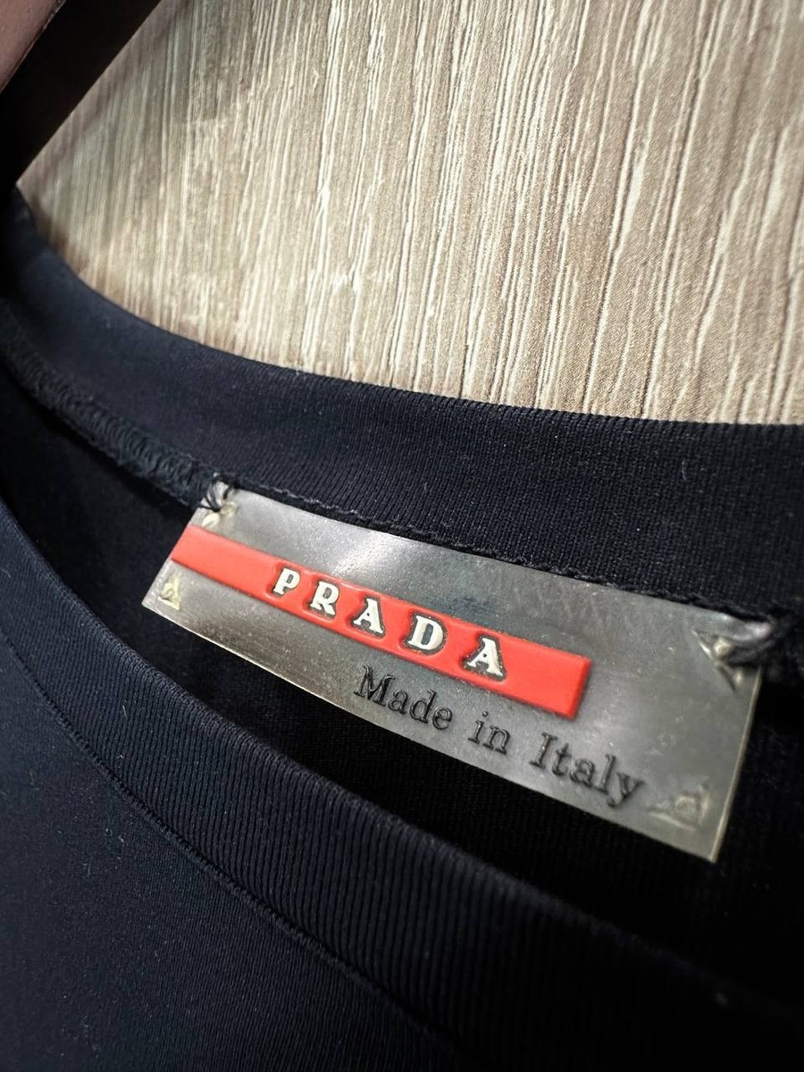 トップス 00s Prada sports long sleeve t shirt Prada Sport Long sleeve 2000s Color Black Red Tab Size L | eBay