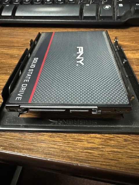 PNY CS1311 SSD7SC240GCS13 240 GB 2.5 in SATA III Solid State Drive w Bracket - Image 4 of 4