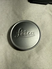 Leica Vintage Metal Front Lens Cap – Embossed Logo, Red Velvet Lining – 42mm