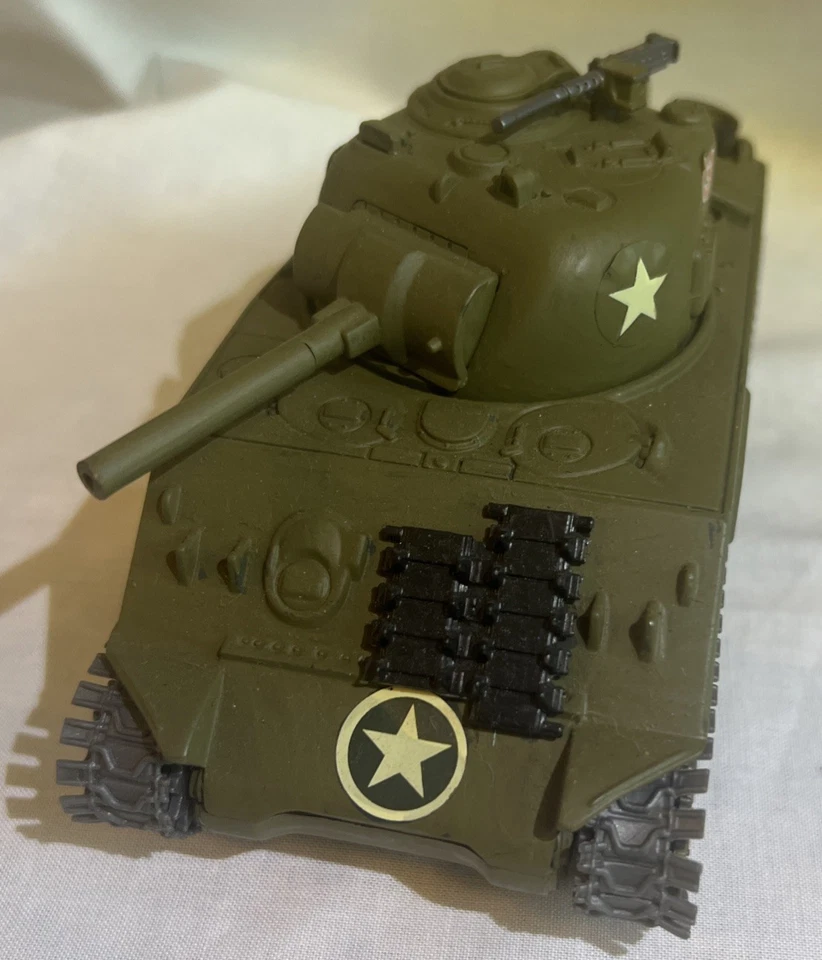 Vintage Classy Peg USA #3083791 Battery Operated Tank Tested/Works! - Image 4 of 4