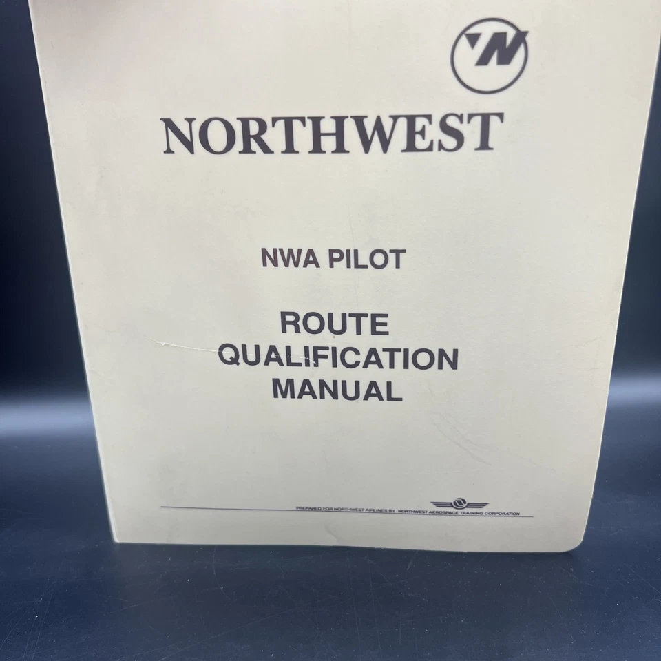 Manual de calificación de ruta de piloto de Northwest Airlines 1990 original Foto 3 de 4