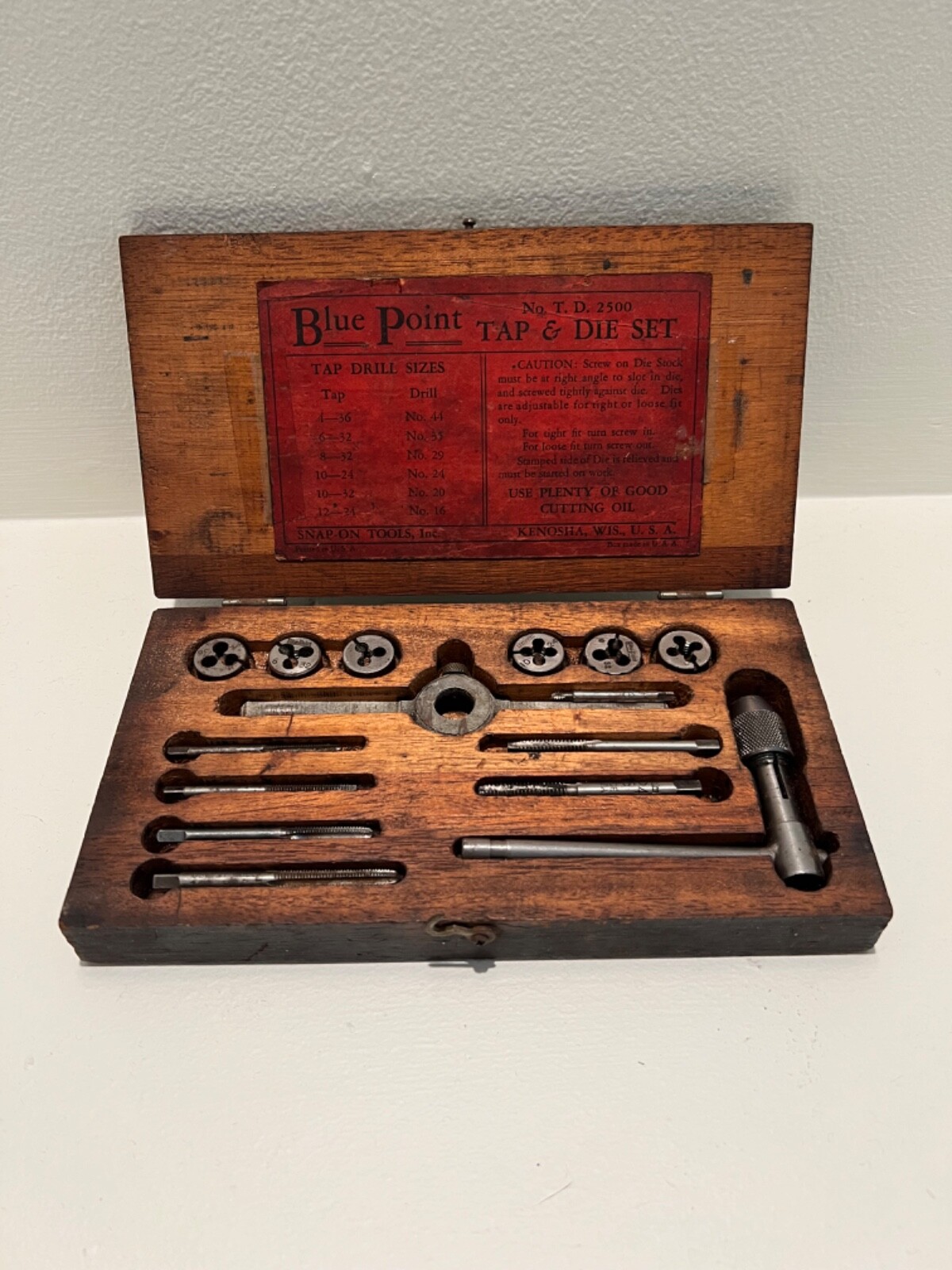 Vintage Blue Point Tap & Die Set by Snap On Tools Kenosha, Wis USA in