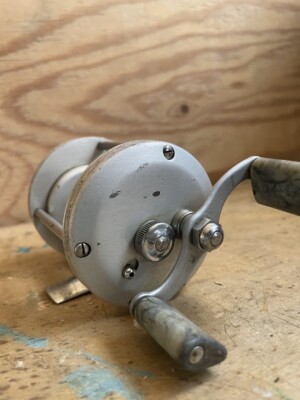 Vintage Direct Reel Spiral Wind Spot Cast | eBay Vintage Direct Reel Spiral Wind Spot Cast | eBay