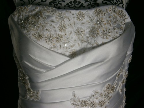 Essense of Australia Bridal Wedding Dress 12 Ivory Ballgown Bling Lace Princess - Picture 9 of 12
