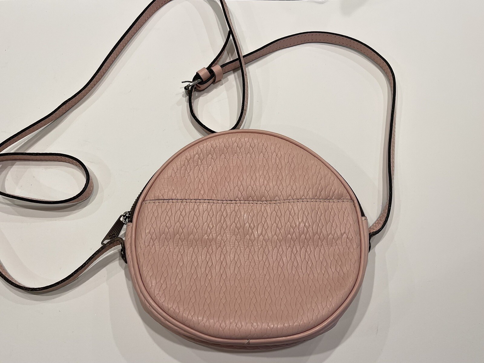 Bolso bandolera redondo cantina rosa claro Patricia Nash