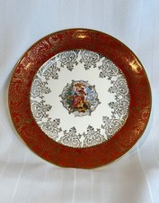 Vintage Warranted  22K Gold Trim Hand Painted Royal Viena 8?