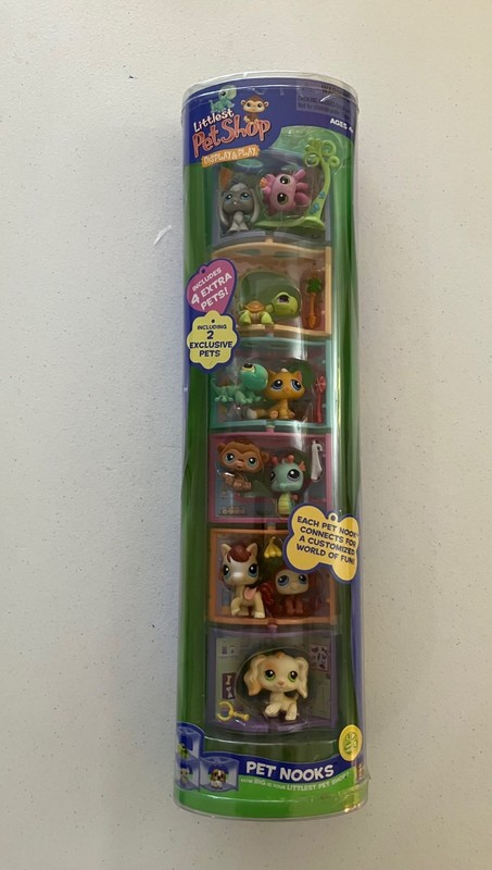 Littlest Pet Shop Display & Play Pet Nook Tube Excl 441 442 Cocker 347 pony NIP