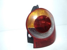 Feu arrière Renault R15