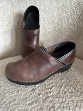 Dansko Professional Brown Leather Slip On Clogs Size 39