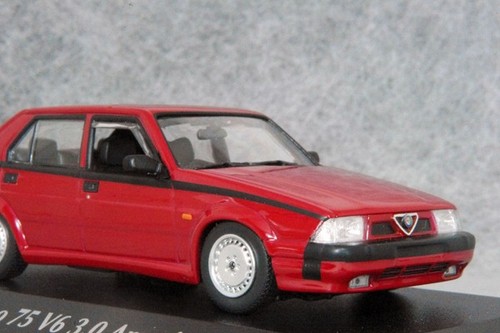 1/43 Alfa Romeo 75 V6 3.0 Usa / 1967 Red Minichamps Minicar - Picture 3 of 10