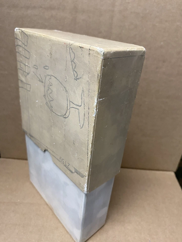 Massive Attack - Singles 90/98 (Box, Compilation, Limited, 11xCDs) Near Mint NM — 第 4/4 张图片