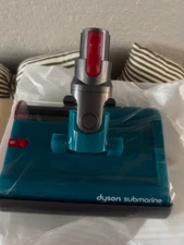 Sealed - Dyson Submarine Wet Roller Head V15 SV47 973149-03.    s6