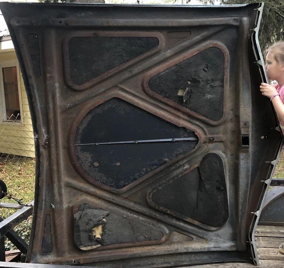 1965 buick lesabre hood - Image 4 of 4