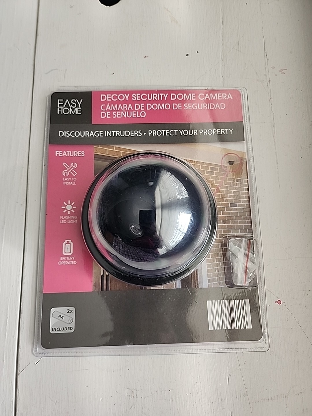 Decoy Security Dome Camera New NIB Black Flashing LED Battery Operated