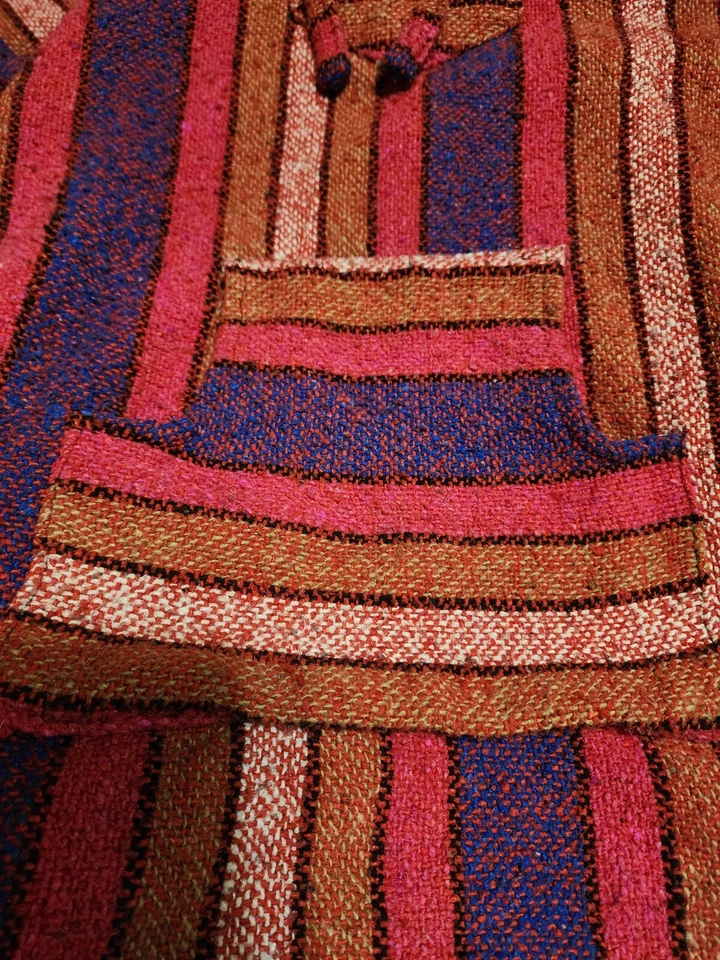 Vintage Women’s Drug Rug Hippie Boho Mexican Baja Hoodie Size Medium - Image 2 of 4