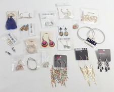 New, Wholesale Lot of 20 Assorted Silver  Gold Tone Dangle Drop Earrings.