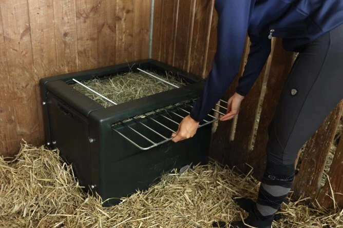 Kerbl Hay Box Heubox Futterraufe Trog Raufe Pferd Raufutterbox 8-10 kg - Bild 3 von 4