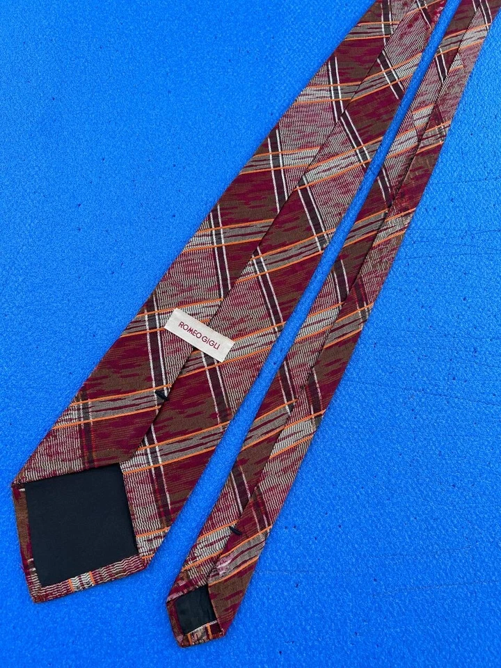 Corbata roja 100 % seda auténtica con diseño de peelings a cuadros ROMEO GIGLI Foto 4 de 4