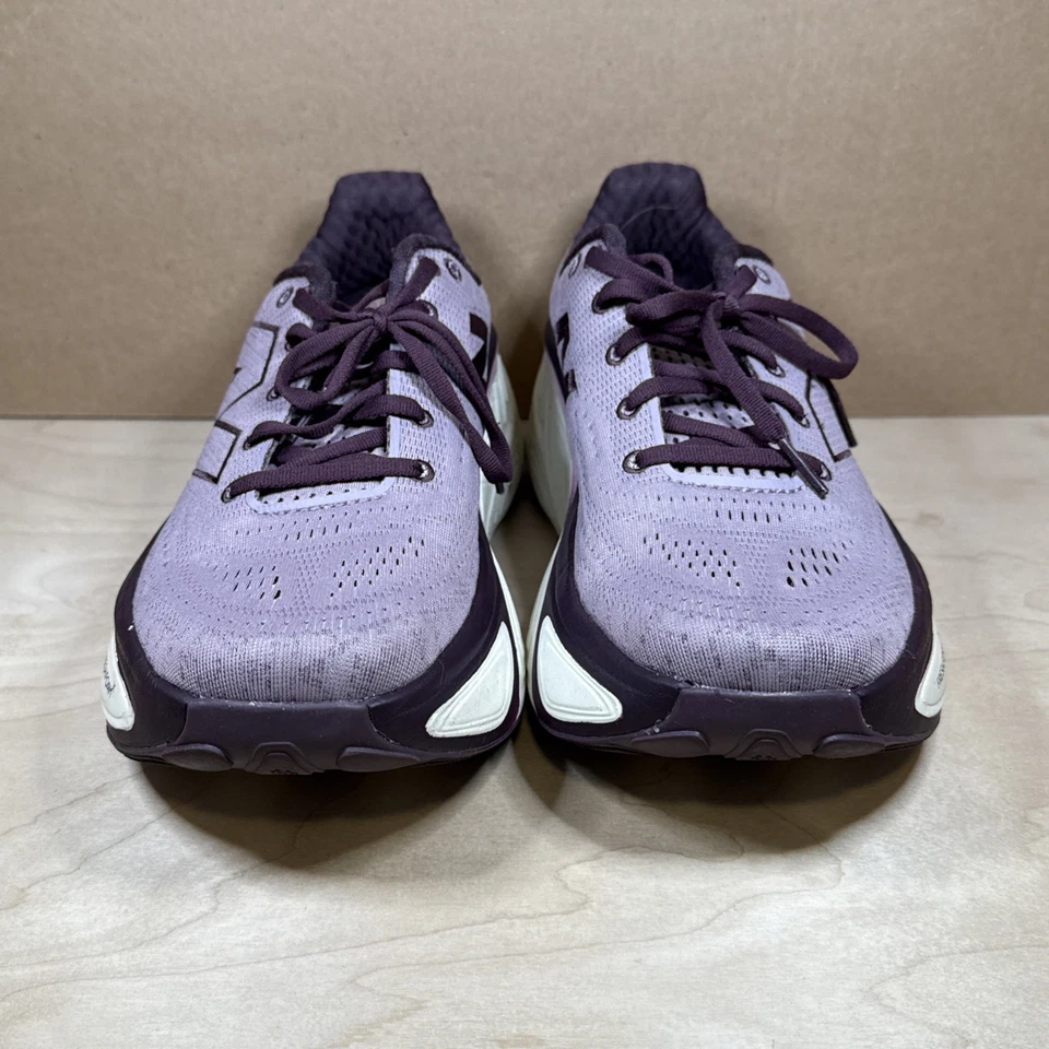 New Balance Fresh Foam X More V5 Ice Wine Angora WMORHI5 Womens SZ 10/Men SZ 8.5 - Image 2 of 4