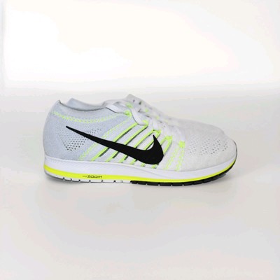 NIKE FLYKNIT STREAK MENS RUNNING SHOES - MENS SIZE 6