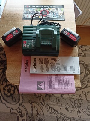 Metabo Ladegerät 12 V - 18 V Mit 2 Akkus 12 V 2 h