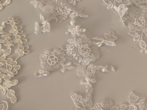 Bundle 10pcs ivory white floral sequins lace applique motif sew on lace trim - Picture 9 of 12