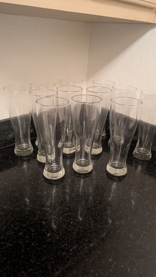 22oz Pilsner Beer Glasses heavy Bottom, SET OF 12 - Image 2 of 4