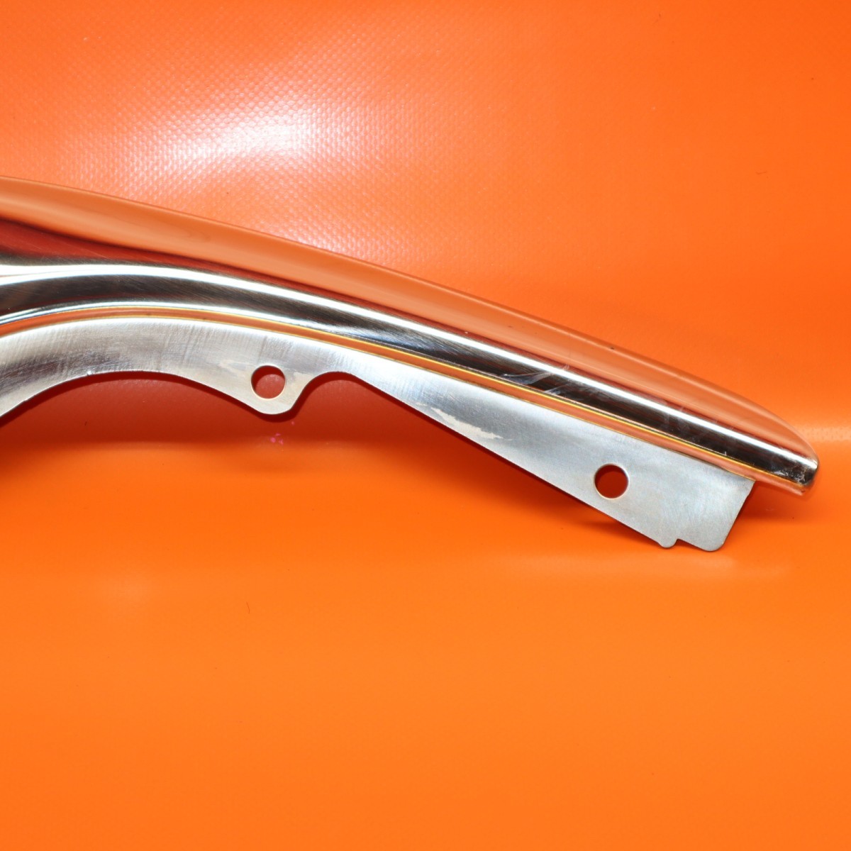 BENTLEY ARNAGE FRONT BUMPER CHROME RIGHT 2000 2001 2002 2003 2004 2005 PT20524PD