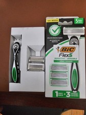 BIC Flex 5 Refillable Men's Razor 5 Blades, 1 Handle 2 Cartridges