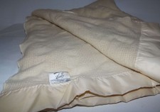 Vintage Faribault Woolen Mill Thermal Blanket 100 Wool Waffle Weave Cream 78x82