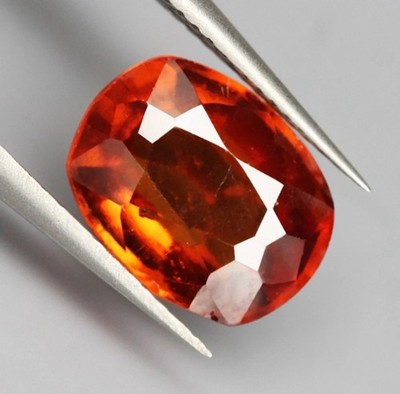 3.47Ct. 100% Natural Gemstone Garnet Top Orange Radial Cushion Namibia