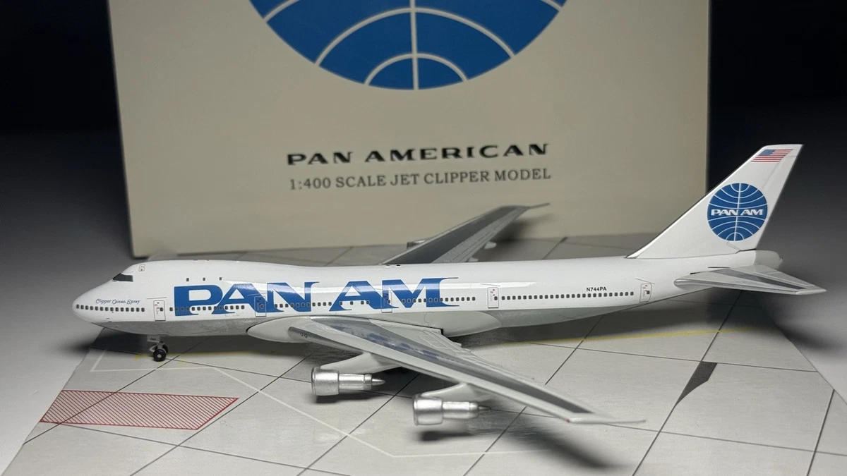 AeroClassics Boeing 747 1:400 Diecast Aircraft & Spacecraft for