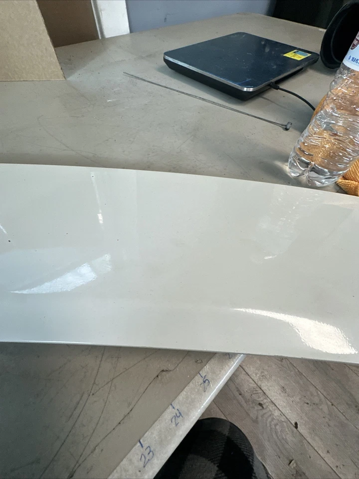 Ford Focus 2010 alerón trasero Foto 4 de 4