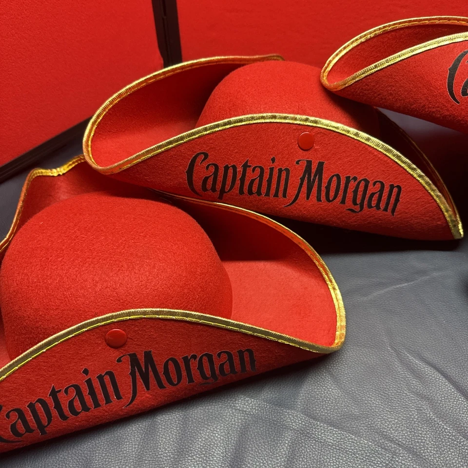4x Sombrero Pirata Capitán Morgan Vestido Elegante Disfraz Accesorio Foto 3 de 4