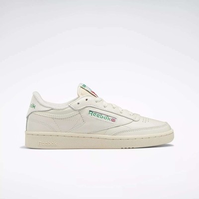 NWT Reebok Off White Women s Club C 85 Vintage Shoes - US 9