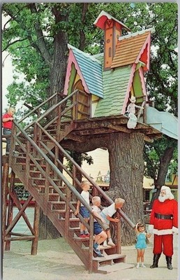 c1960s SANTA'S VILLAGE - Dundee, Illinois Postcard ''Tree House Slide'' Unused