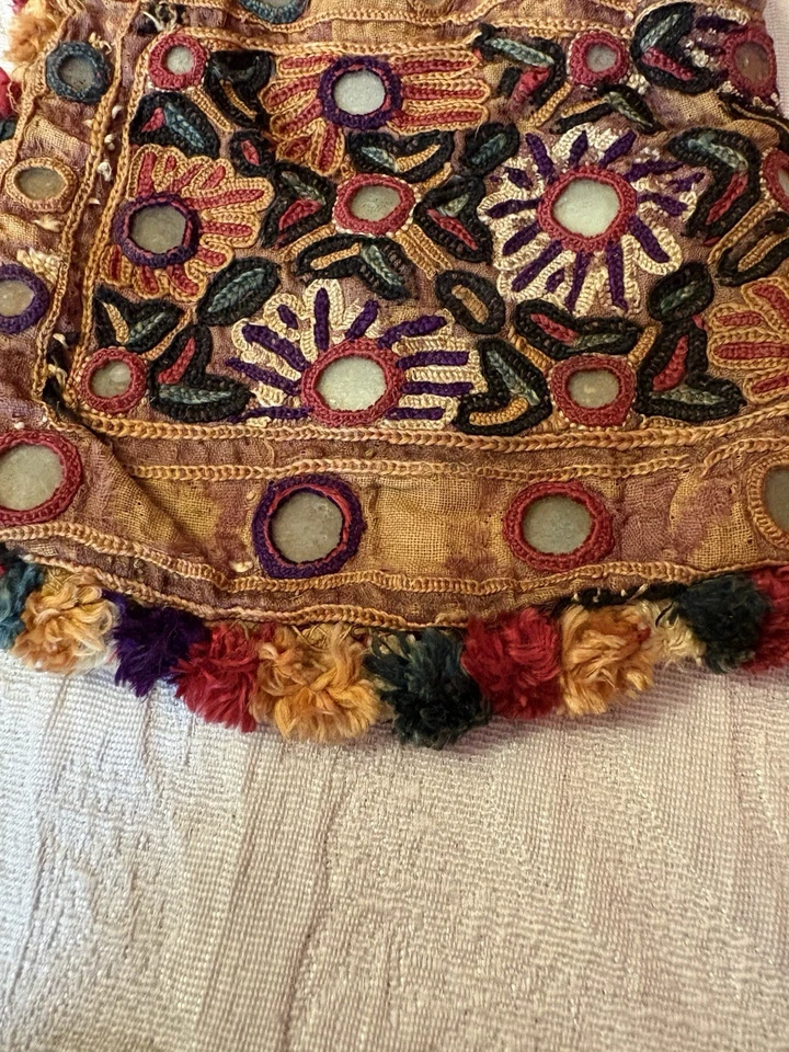 Bolso Potli Antiguo con Espejo Trabajo Bordado y Pompones Cordón Cartera Foto 3 de 4