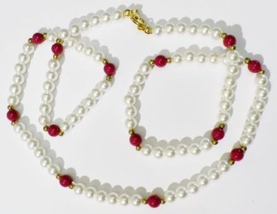Collier Vintage - Perles Blanches Nacrées Et Grenat, Fermoir Doré - Référence 3421 - Occasion, état à Vérifier