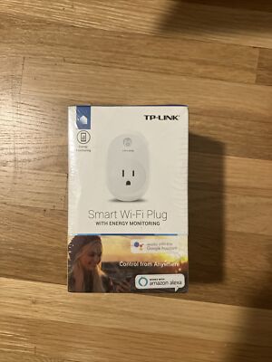 TP-Link HS100 Smart Plug with Energy Monitoring 1 Pack New Factory Sealed