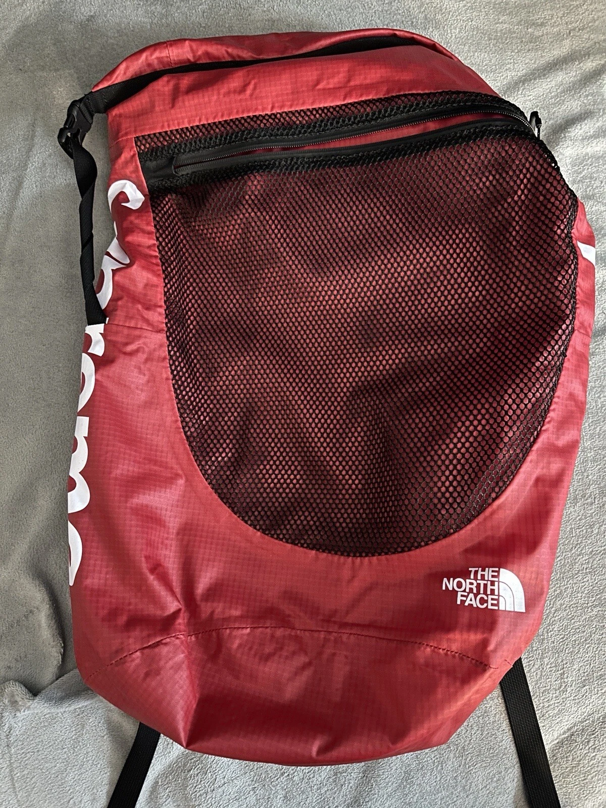 Sac à dos étanche Supreme The North Face (rouge)ss17