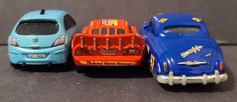 ¡Coches Disney y Pixar! Lote de coches diecast y plástico (5 en total). Foto 4 de 4