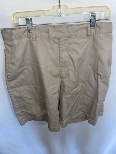 Greg Norman Golf Shorts Mens Size 34 Khaki 100% Cotton Chino Zip Fly  - Picture 1 of 12