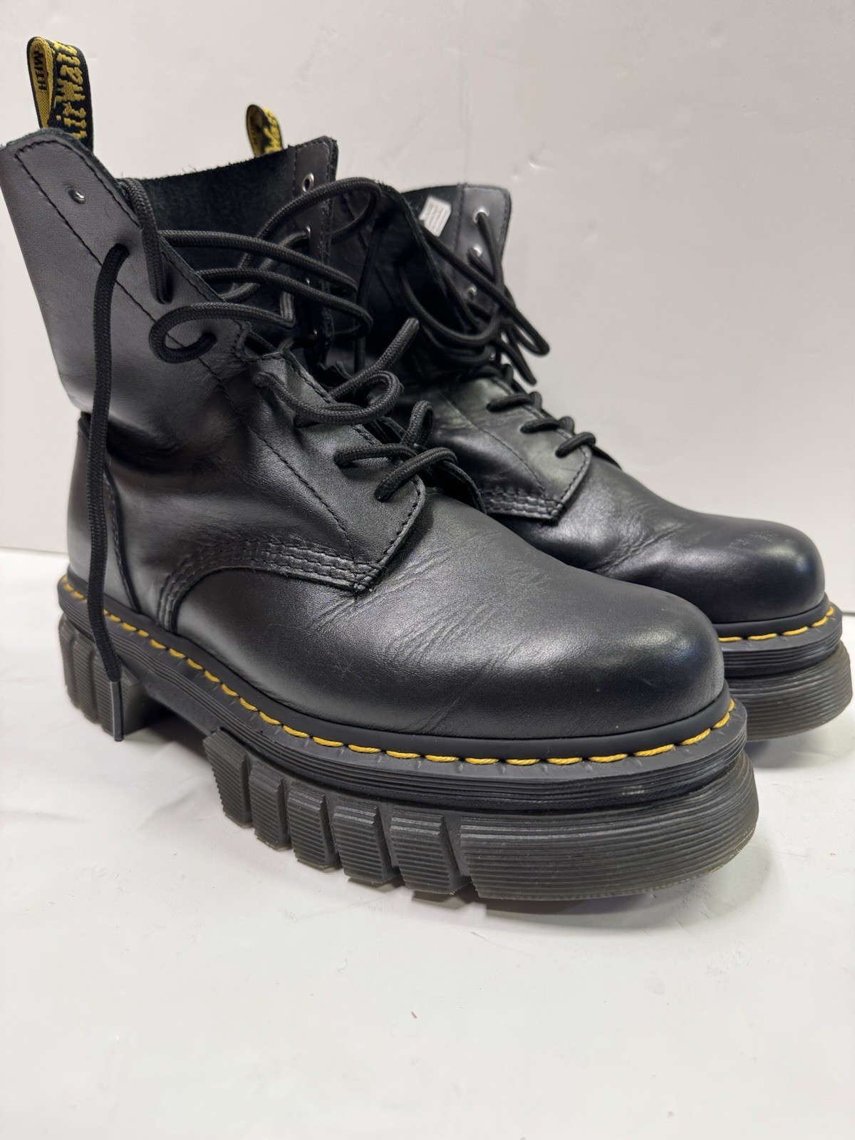 Dr Doc Martens Audrick Black 8-Eye Boots Lace Up Punk Grunge Shoes Womens Sz 10