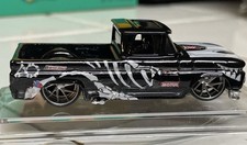 Chevy 62 Custom Hotwheel Skeleton Rexy