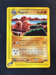 Dugtrio 52/144 Skyridge Common