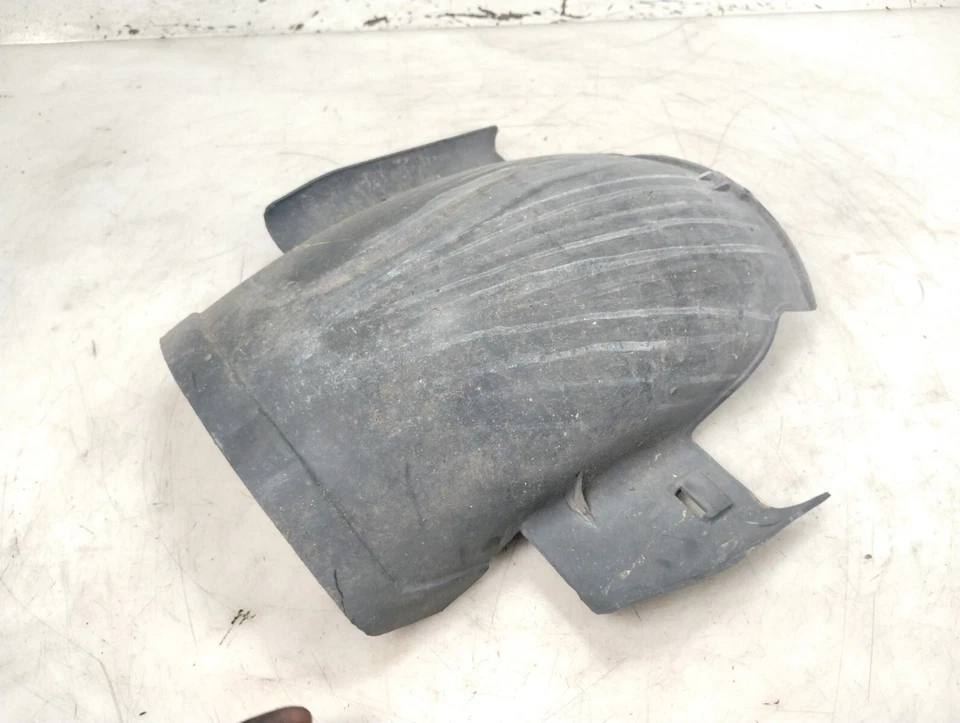 Cubierta de carenado del panel inferior trasero Yamaha Vmax VMX1200 1998 98 Foto 3 de 4