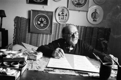 Scottie Wilson, the 74 year old Scottish artist, working at his ho- Old Photo 3