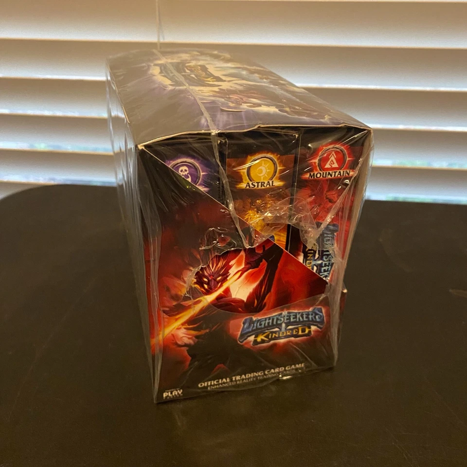 Lightseekers Awakening TCG CCG Kindred Construido Deck Display de 6 - nuevo Foto 3 de 4