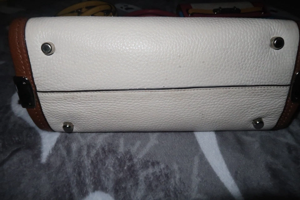 Coach Swagger 27 Carryall em couro colorblock arco-íris - Imagem 4 de 4