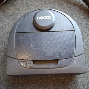 Neato Botvac D4 - Staubsaugerroboter